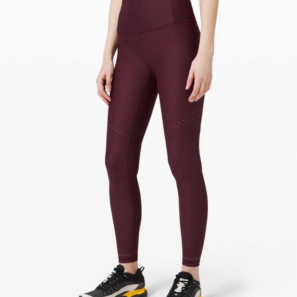 Lululemon Zoned In Cassis 27" BNWT